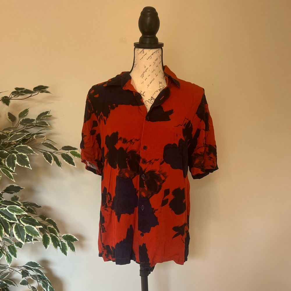 River Island Dark Orange, Blue, and Black Button Down Shirt Size Medium